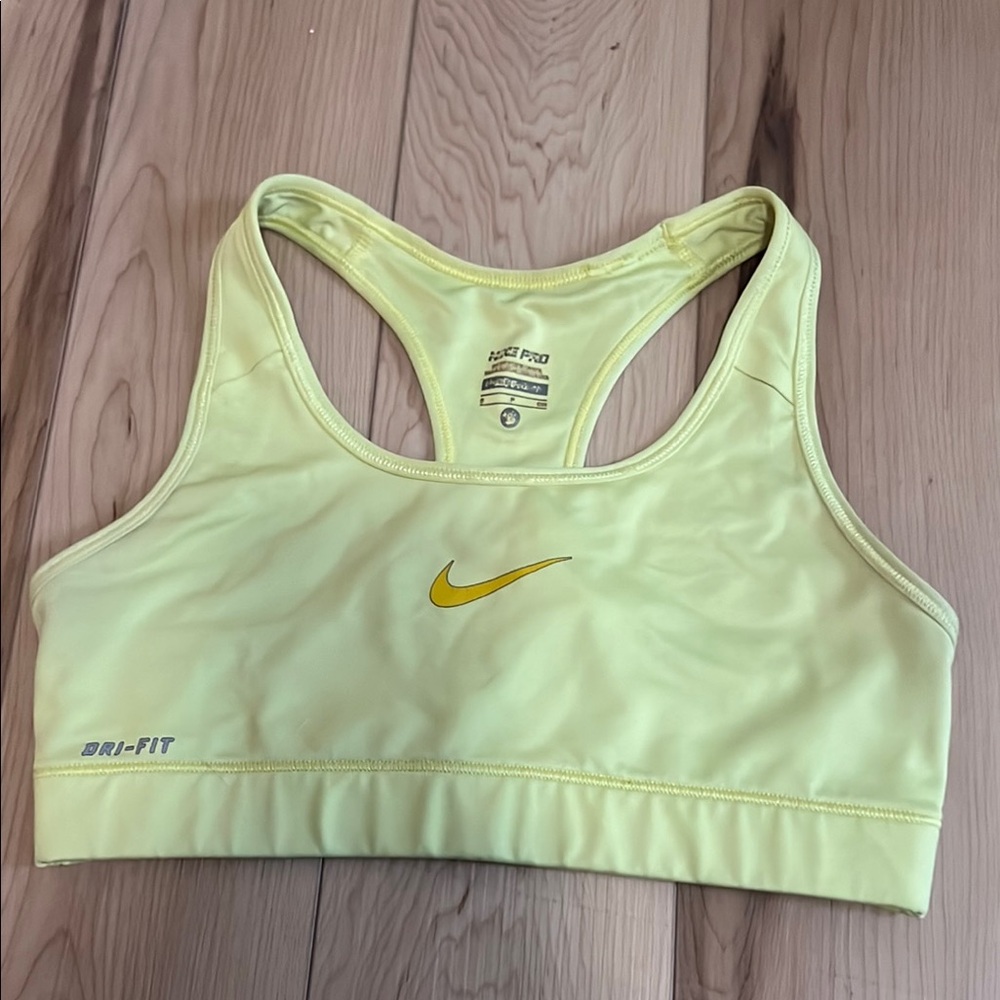 Nike Pro Sports Bra